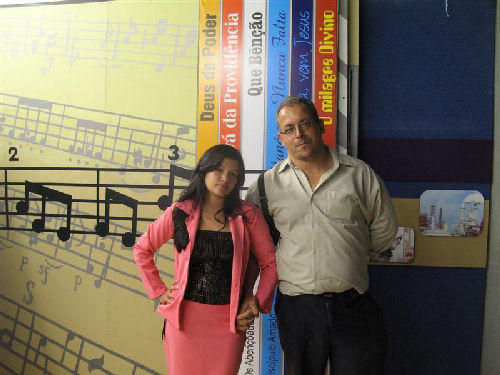 Cantor Daniel e Cantora Laisla Simielly