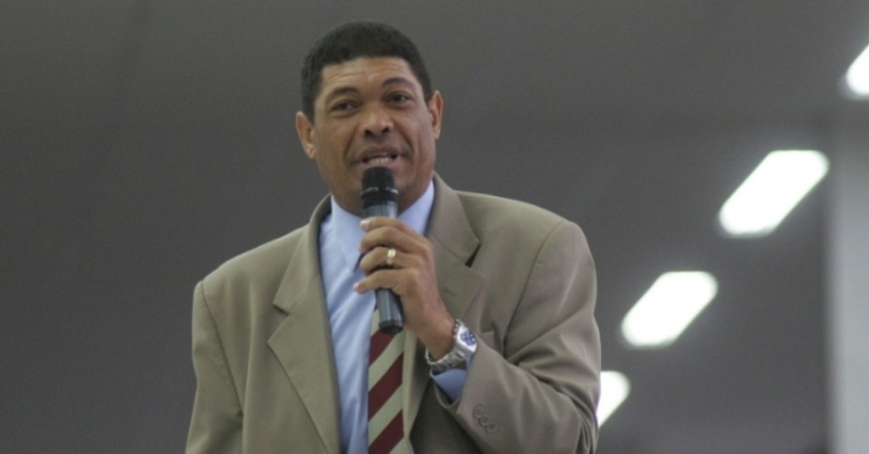 Valdemiro Santiago
